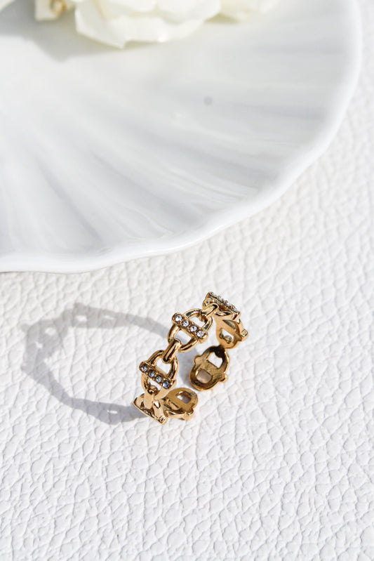 Olivia Ring