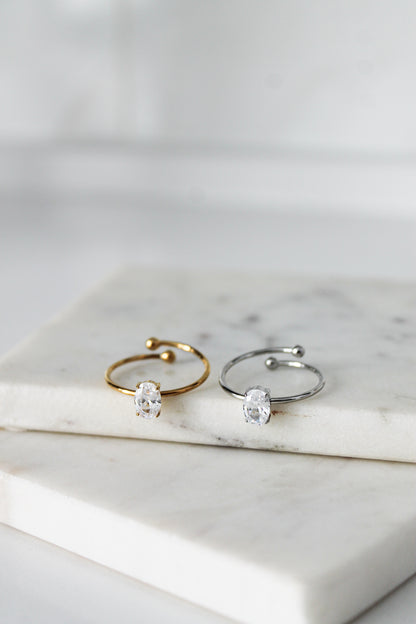 Oval Crystal Ring